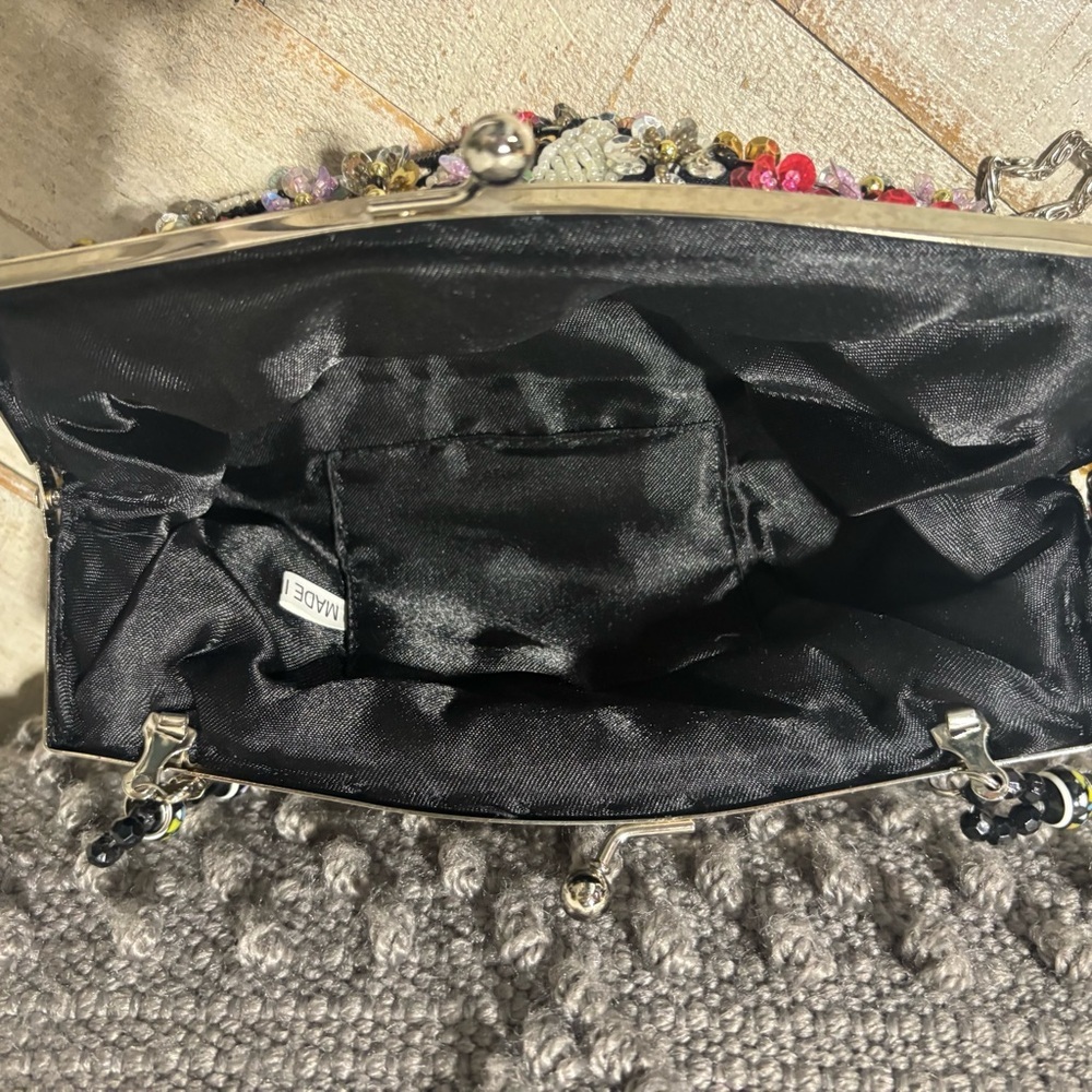 Vintage❤️Hand-Beaded Floral Hand/Crossbody Evening Bag - Picture 8 of 8